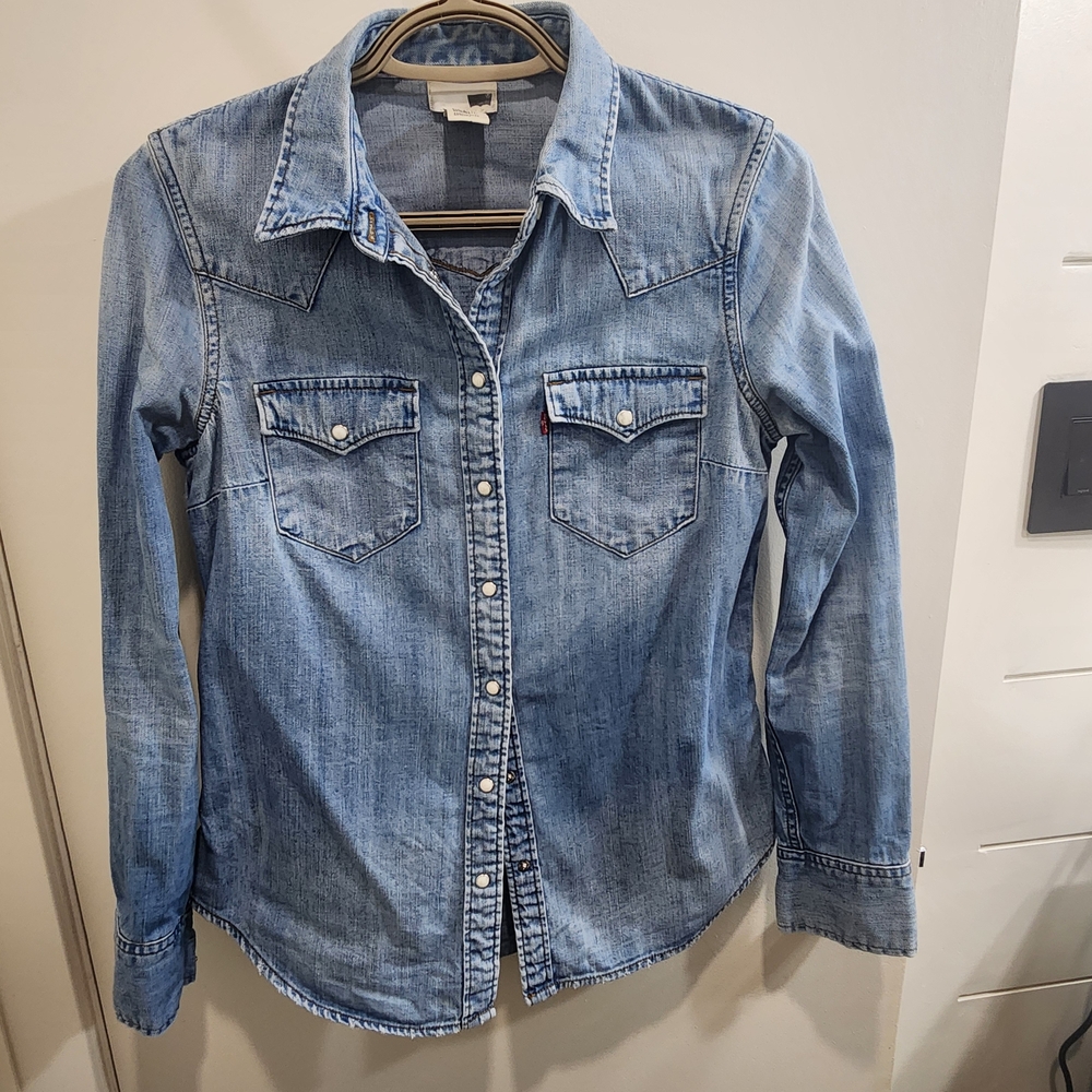 Levi's Light Blue Denim Shirt